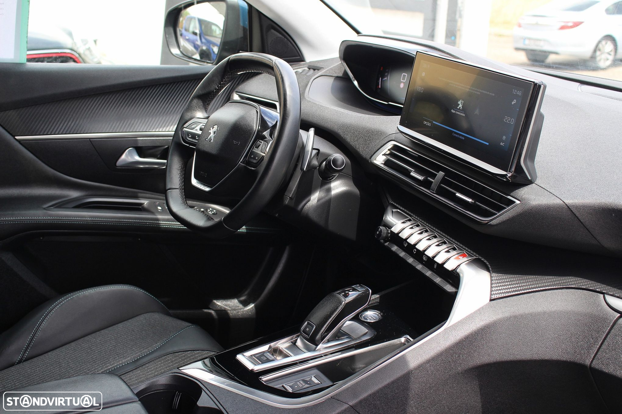 Peugeot 3008 1.5 BlueHDi Allure EAT8 - 36