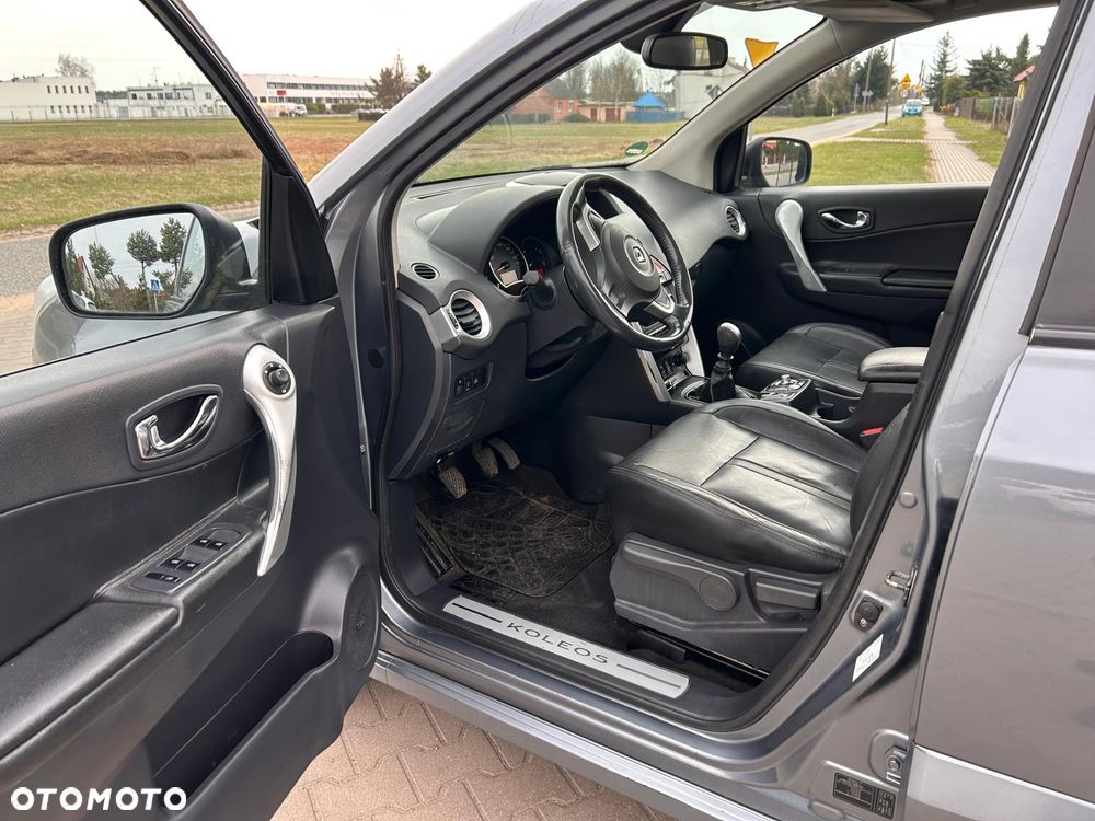 Renault Koleos dCi 150 FAP 4x4 Limited - 9