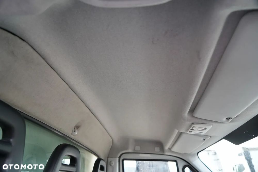 Iveco DAILY 35-150 / KONTENER 4,2 M / WINDA-750kg / BLIŹNIAK DMC: 3500 KG - 30