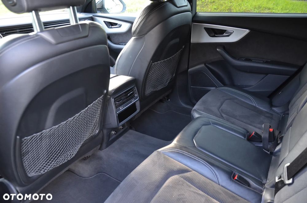 Audi Q8 - 20