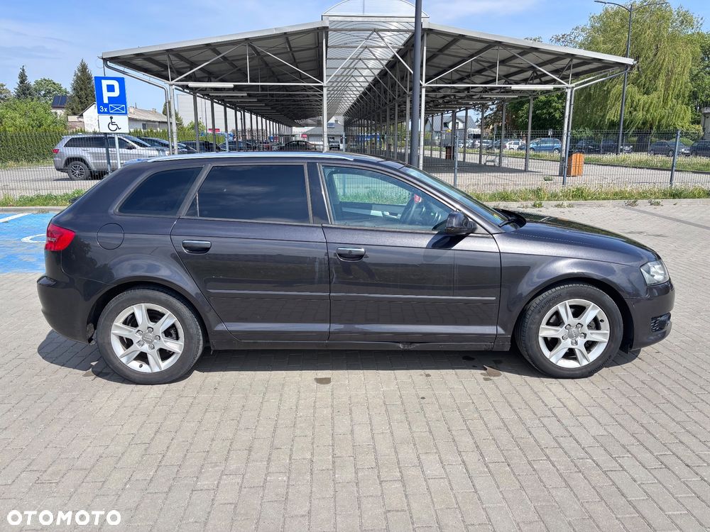 Audi A3 Sportback - 5