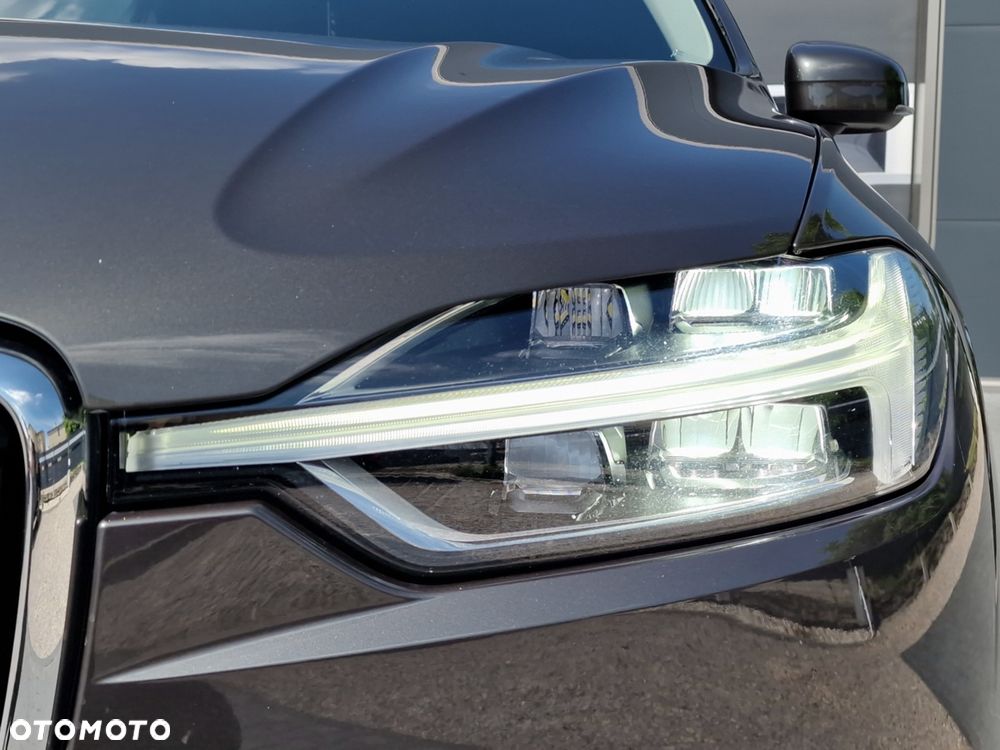 Volvo XC 60 D4 Geartronic Edition Pro - 9
