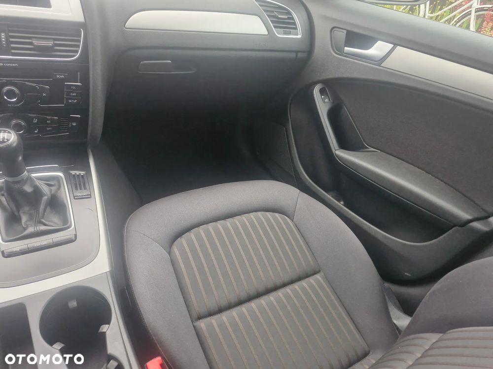 Audi A4 Avant - 23