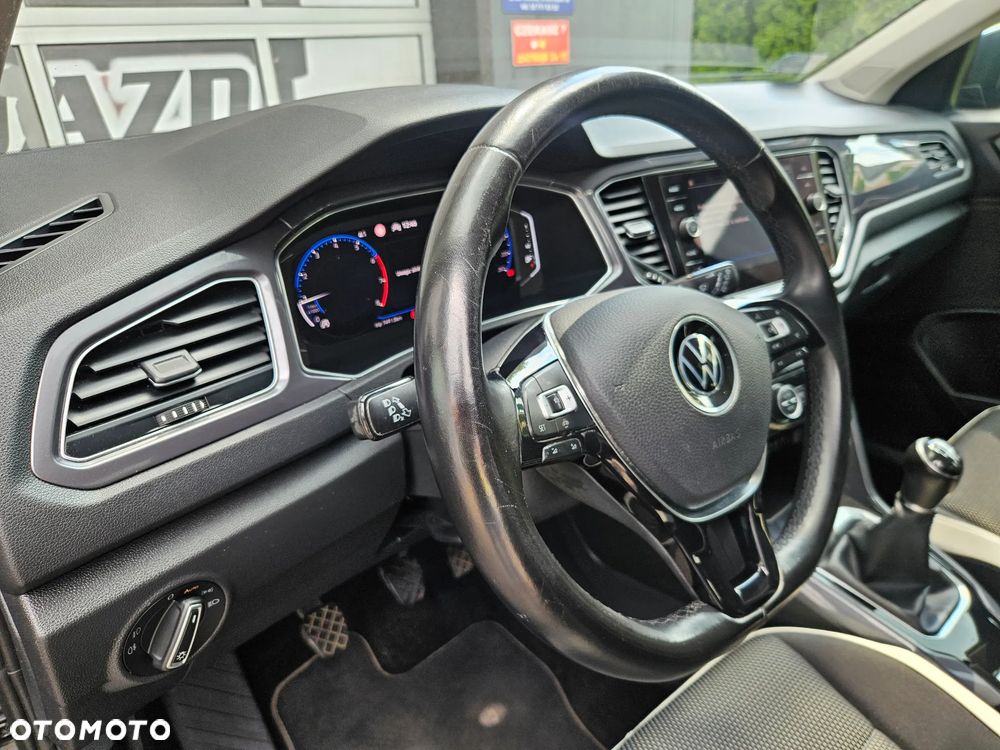Volkswagen T-Roc 1.5 TSI Style - 19