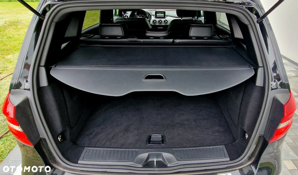 Mercedes-Benz Klasa B 180 BlueEFFICIENCY Edition Style - 11