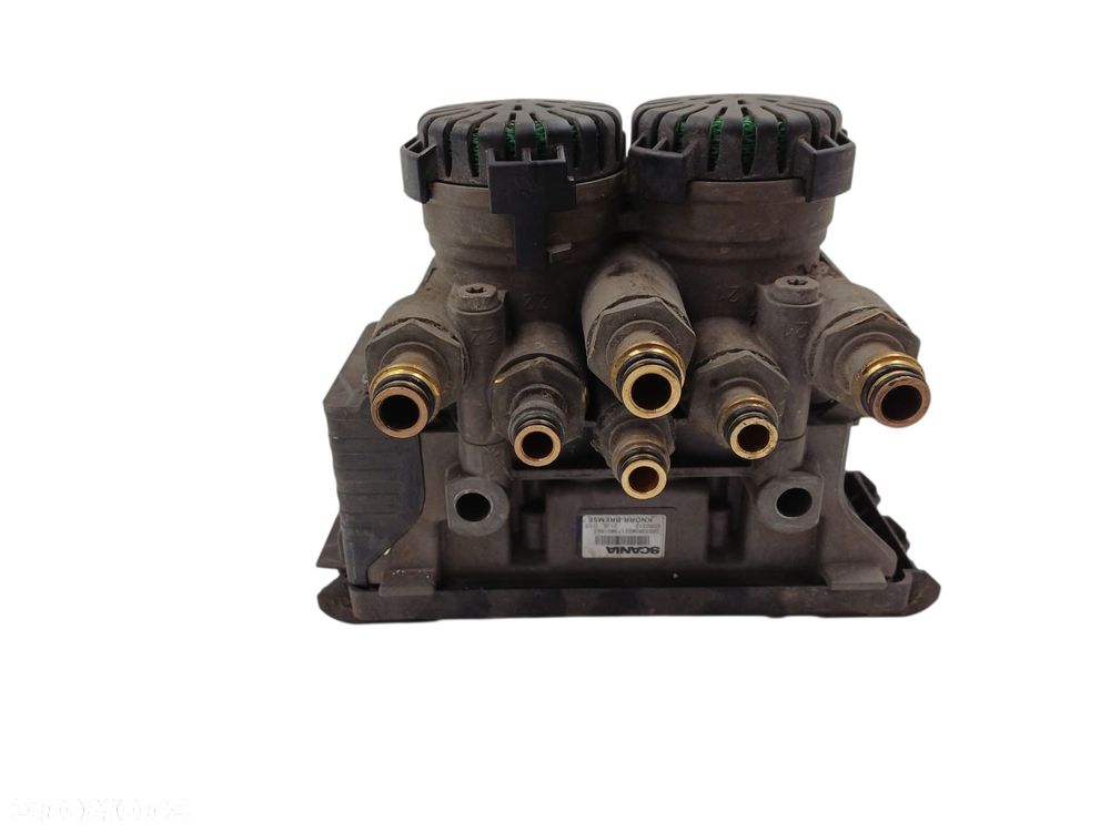 ZAWÓR MODULATOR TYLNEJ OSI KNORR K050212 EBS SCANIA R NGS EURO 6 - 7