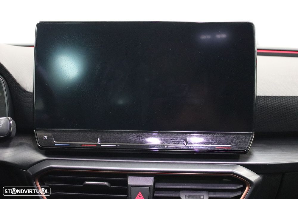 Cupra Leon ST 1.4 e-Hybrid MID DSG - 9