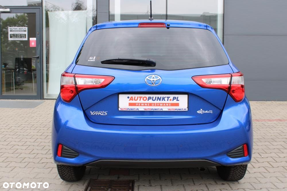 Toyota Yaris - 7