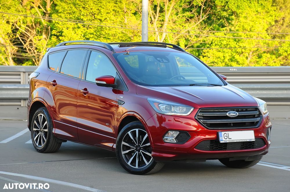 Ford Kuga 2.0 TDCi 4WD Powershift ST-Line - 1