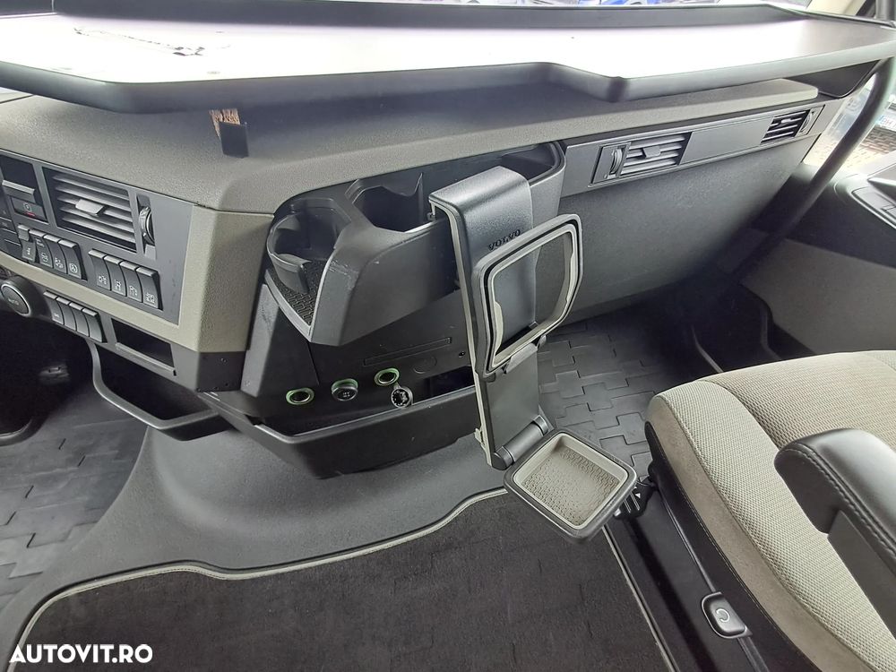 Volvo FH 500 GLOBETROTTER 510CP AUTOMAT EURO 6 - 28