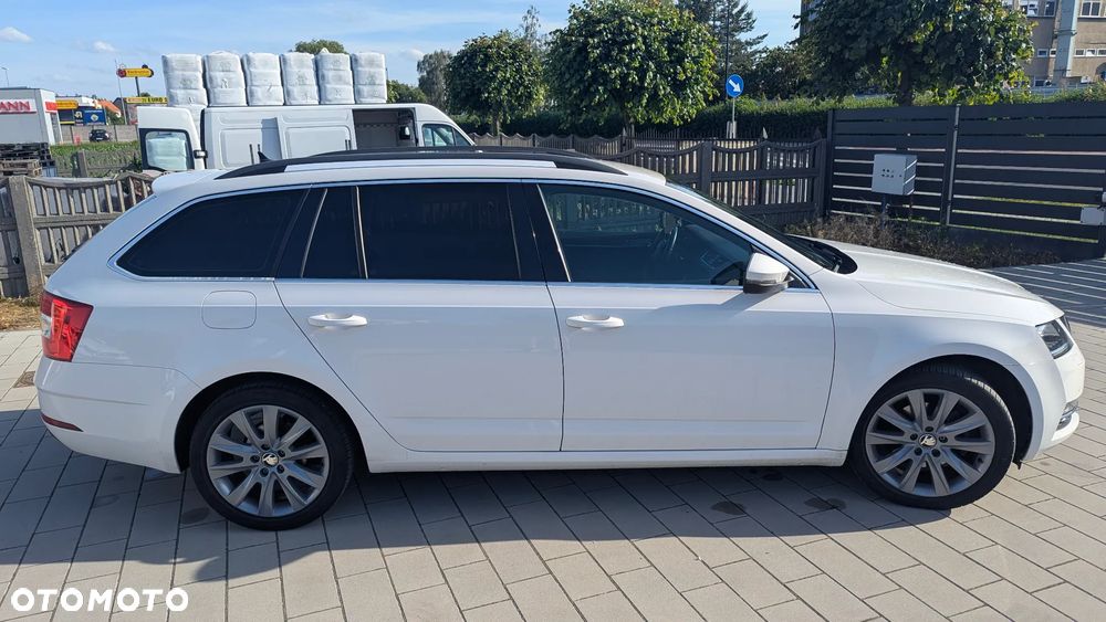 Skoda Octavia 2.0 TDI SCR Style DSG - 6