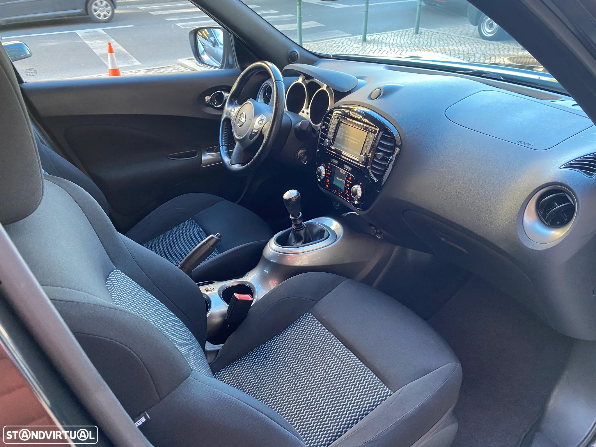 Nissan Juke 1.2 DIG-T Acenta - 29