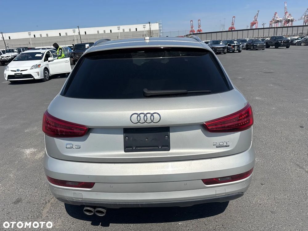 Audi Q3 - 10