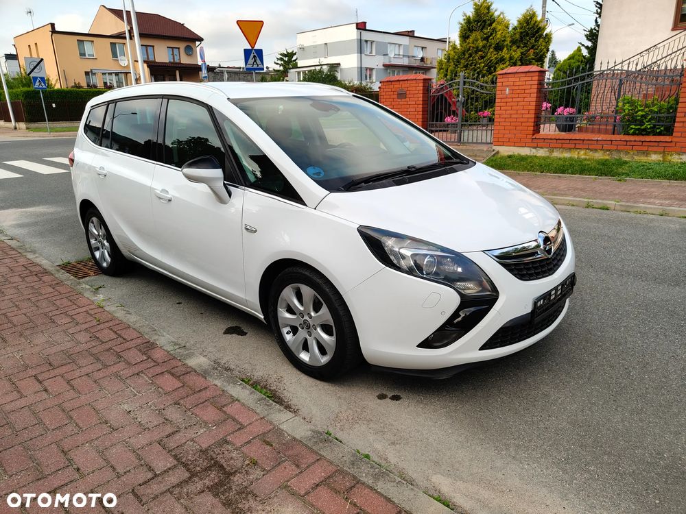 Opel Zafira - 2