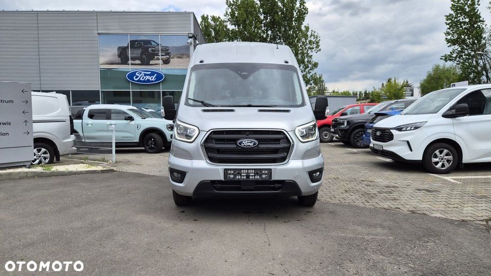 Ford Transit - 6