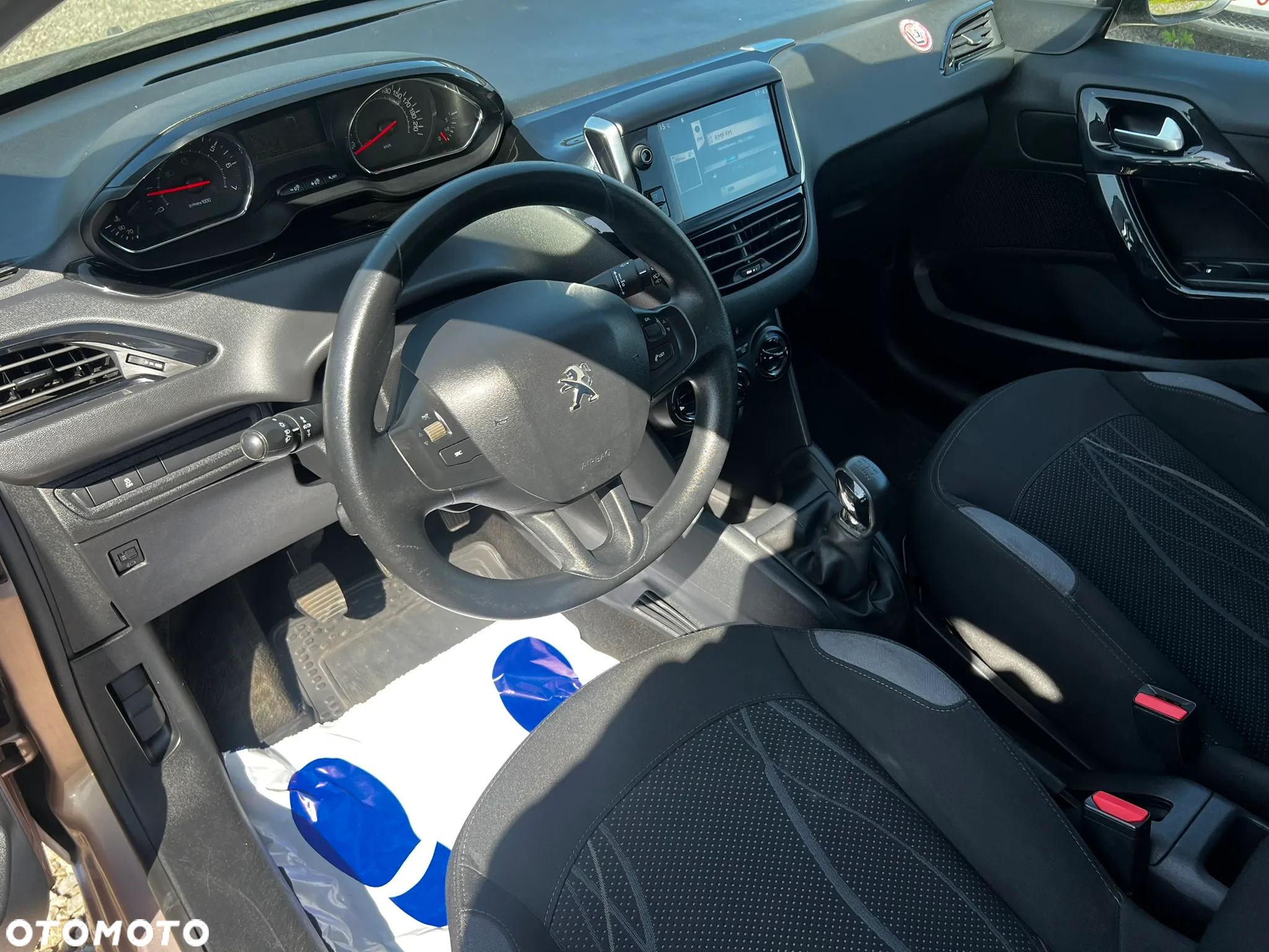Peugeot 208 1.4 VTi Active - 4