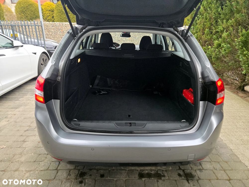 Peugeot 308 - 10