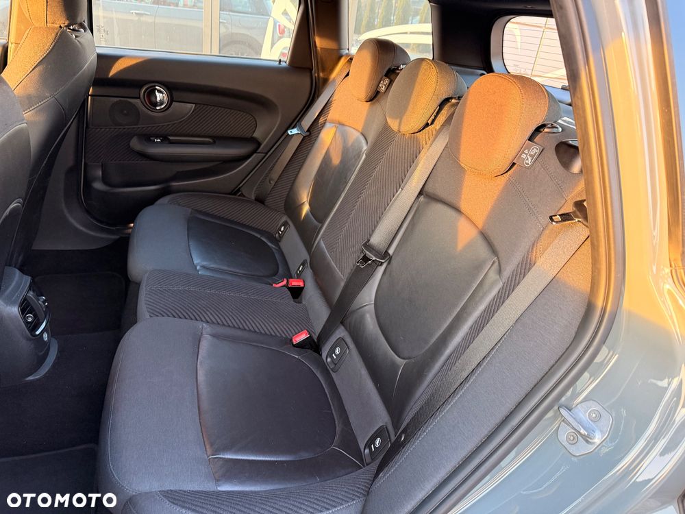 MINI Clubman One D Essential Trim - 22