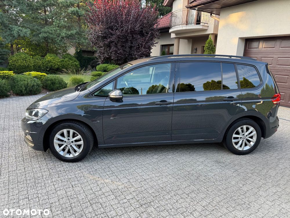 Volkswagen Touran 1.6 TDI SCR (BlueMotion Technology) Comfortline - 4