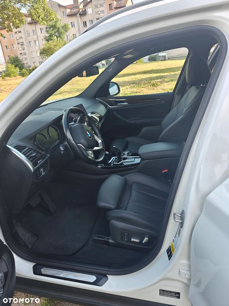 BMW X3 xDrive30i xLine - 9