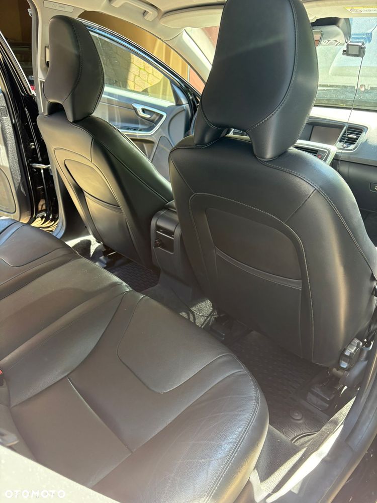 Volvo S60 D2 Drive-E Dynamic Edition (Kinetic) - 7
