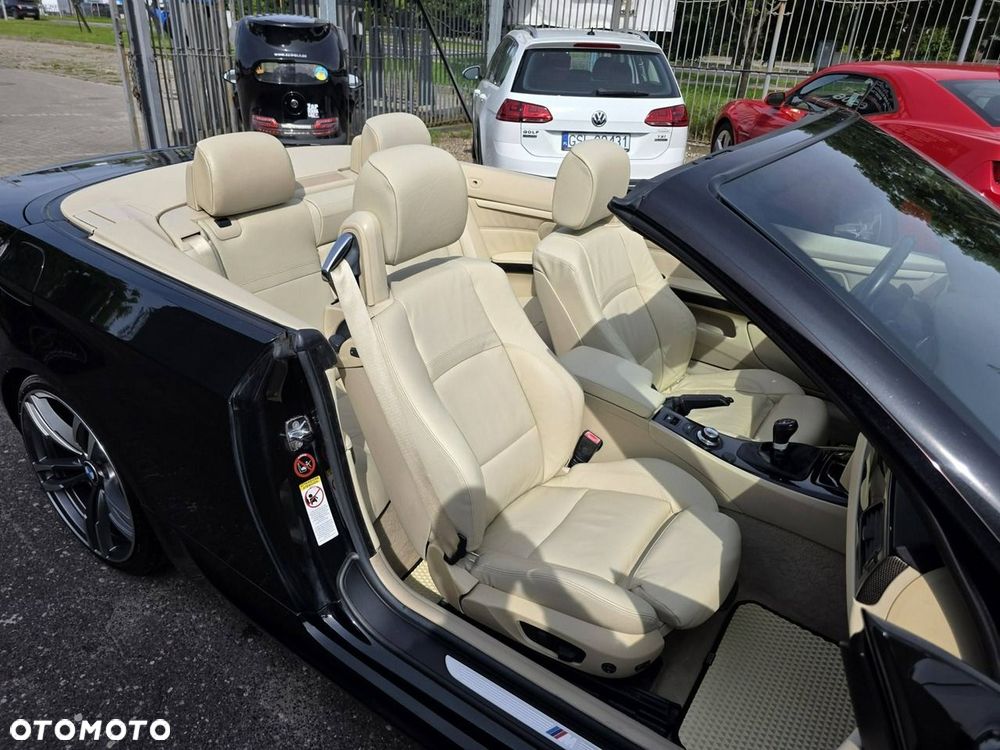 BMW Seria 3 320i Edition Exclusive - 35