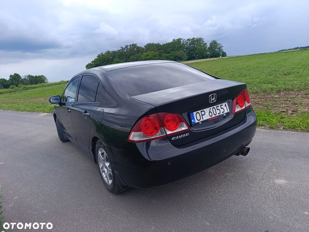 Honda Civic 1.8 Comfort - 14