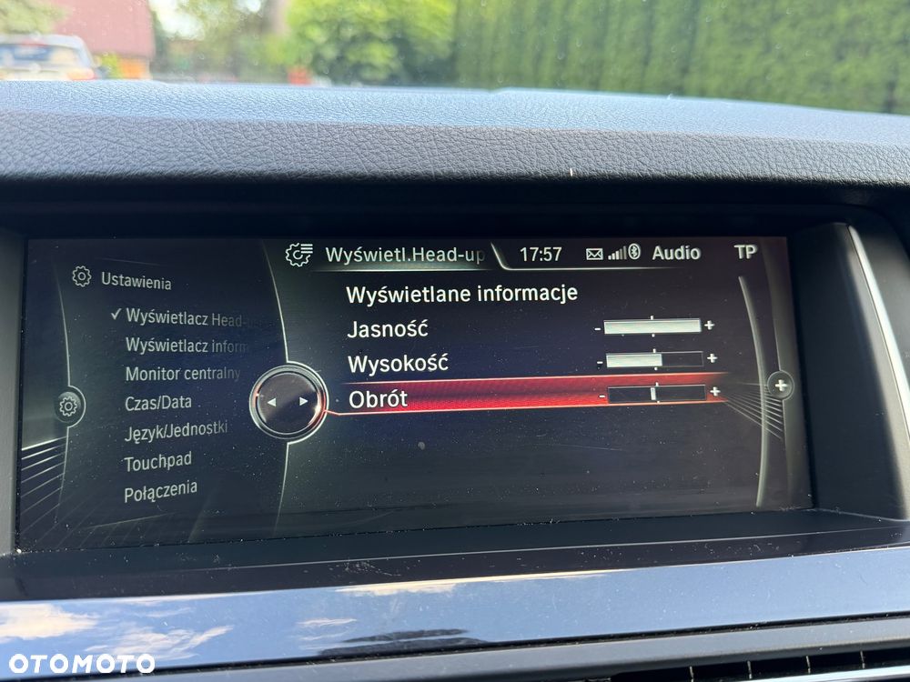 BMW Seria 5 525d Luxury Line - 34