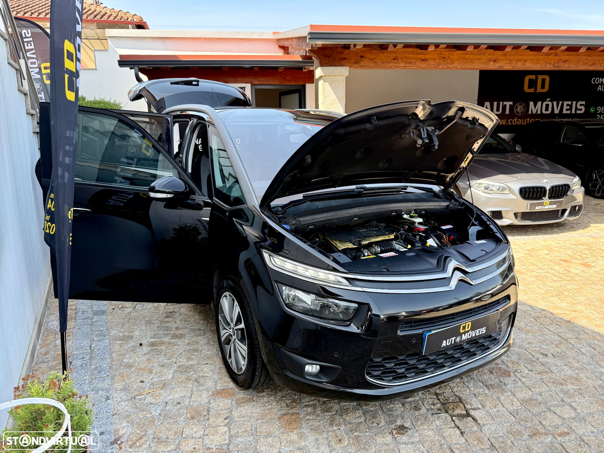 Citroën C4 Grand Picasso e-HDi 115 Intensive - 28