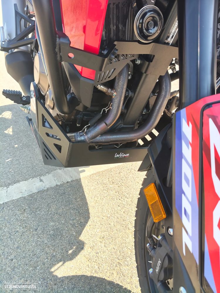 Honda CRF África Twin 1100 - 15