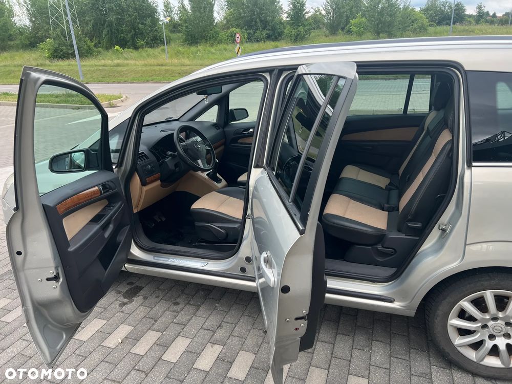 Opel Zafira 1.9 CDTI Cosmo - 5