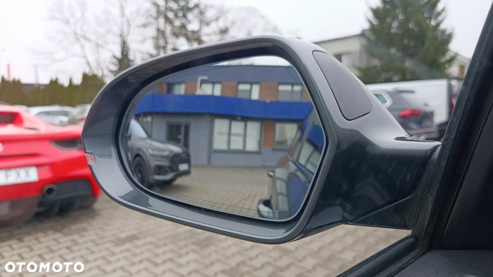 Audi A6 Avant - 30