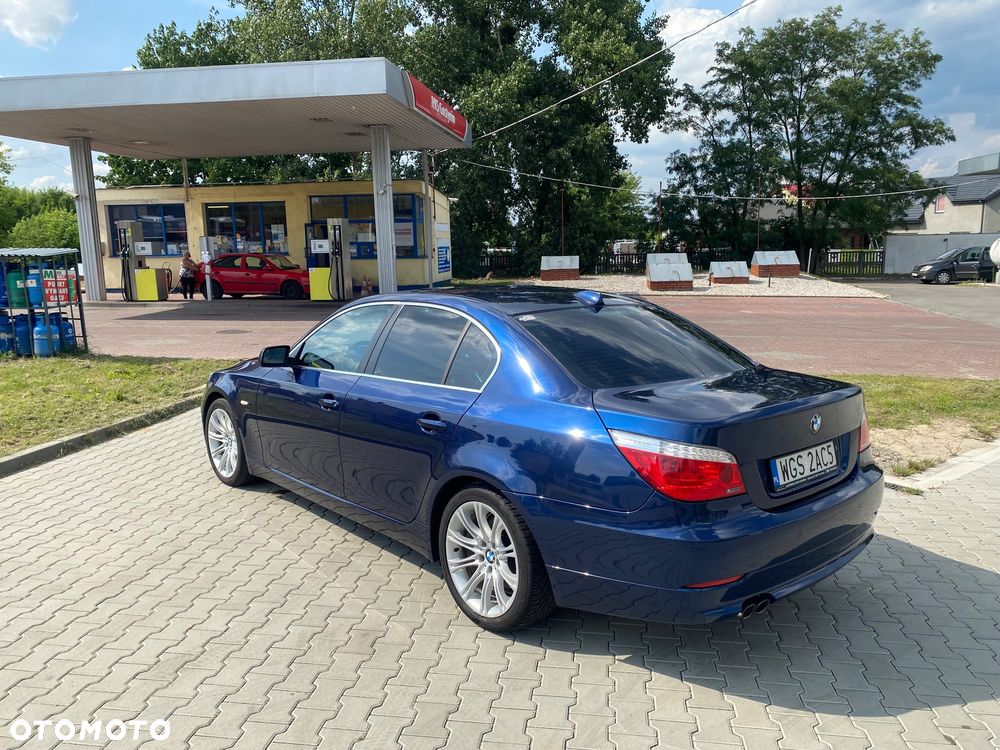 BMW Seria 5 525d - 4