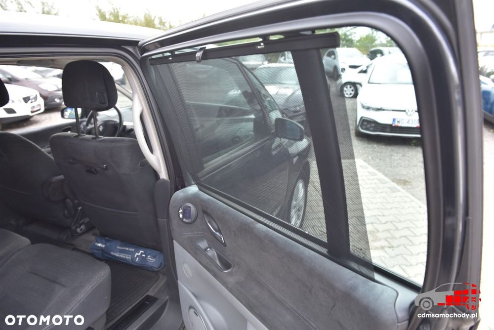 Renault Espace 2.0T Privilege - 17