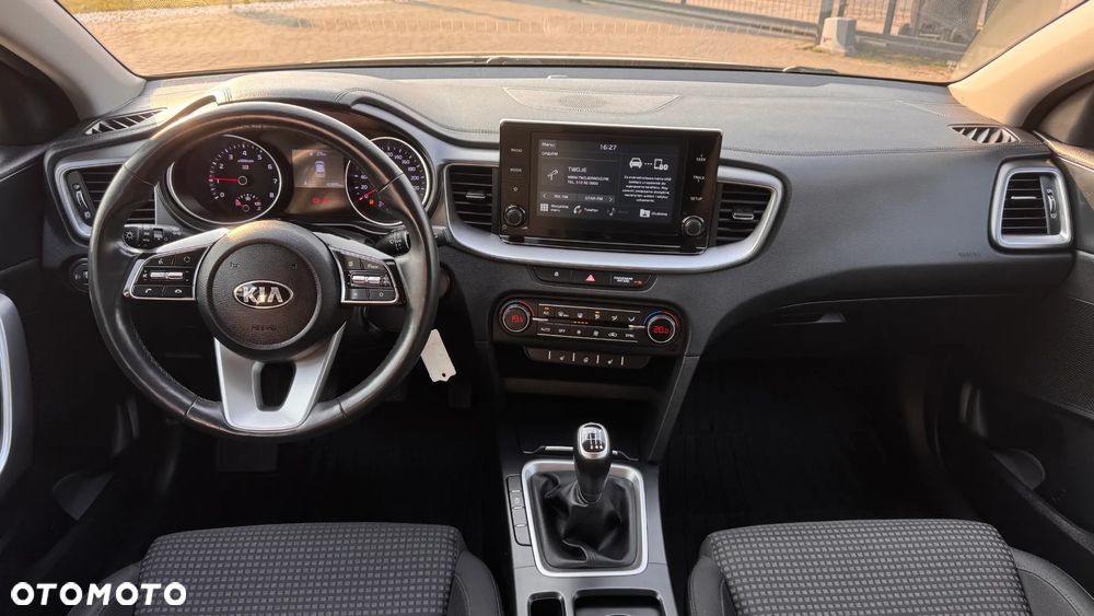 Kia Ceed SW 1.0 T-GDI 100 OPF Attract - 16