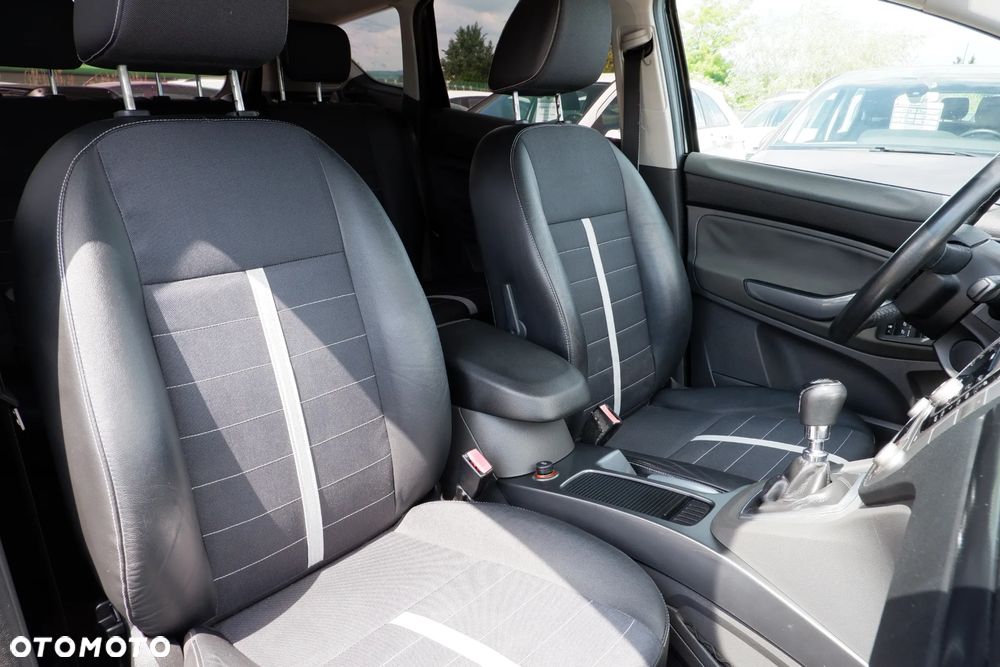 Ford Kuga 2.0 TDCi 4WD Titanium - 10