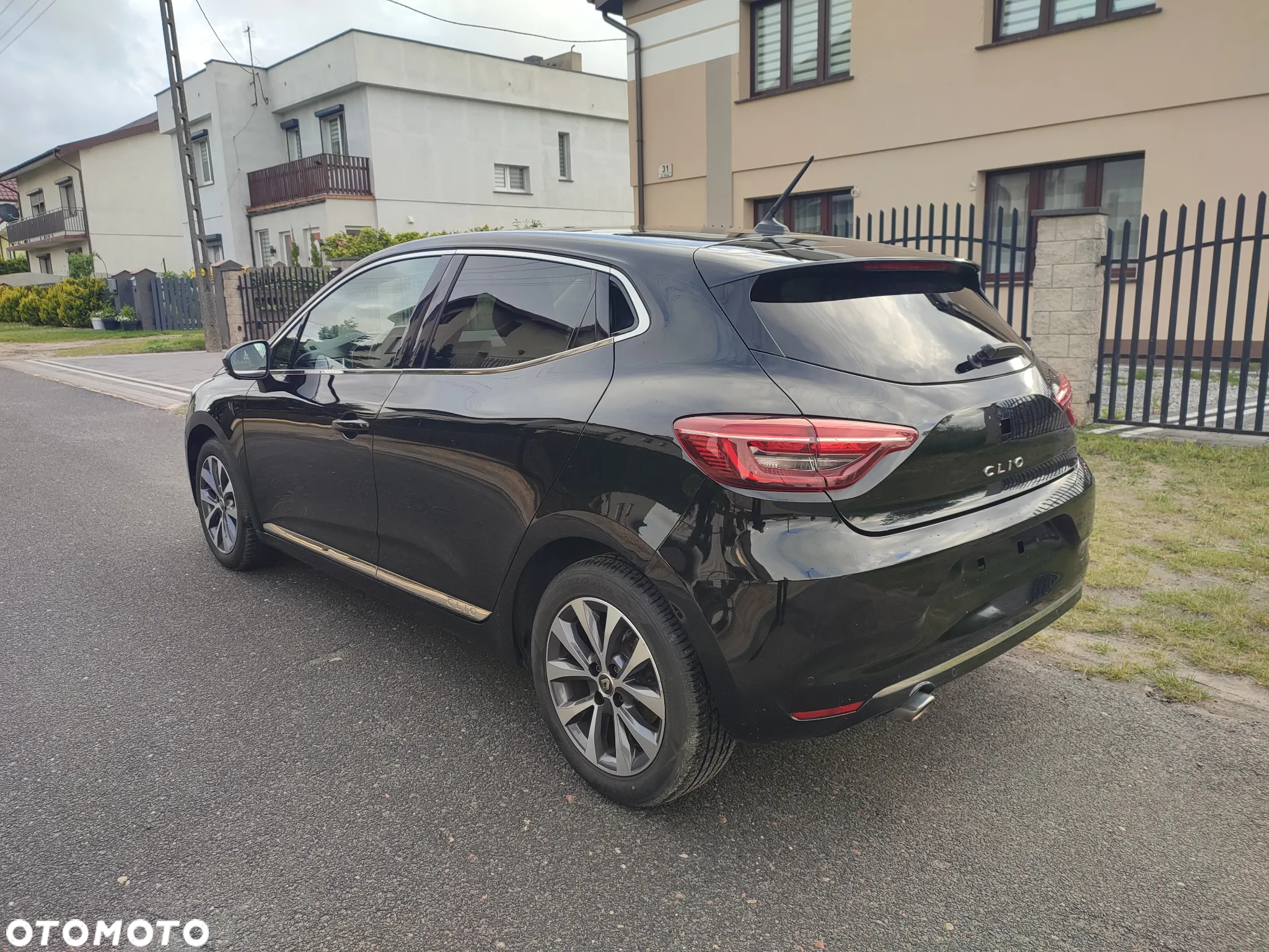 Renault Clio - 12