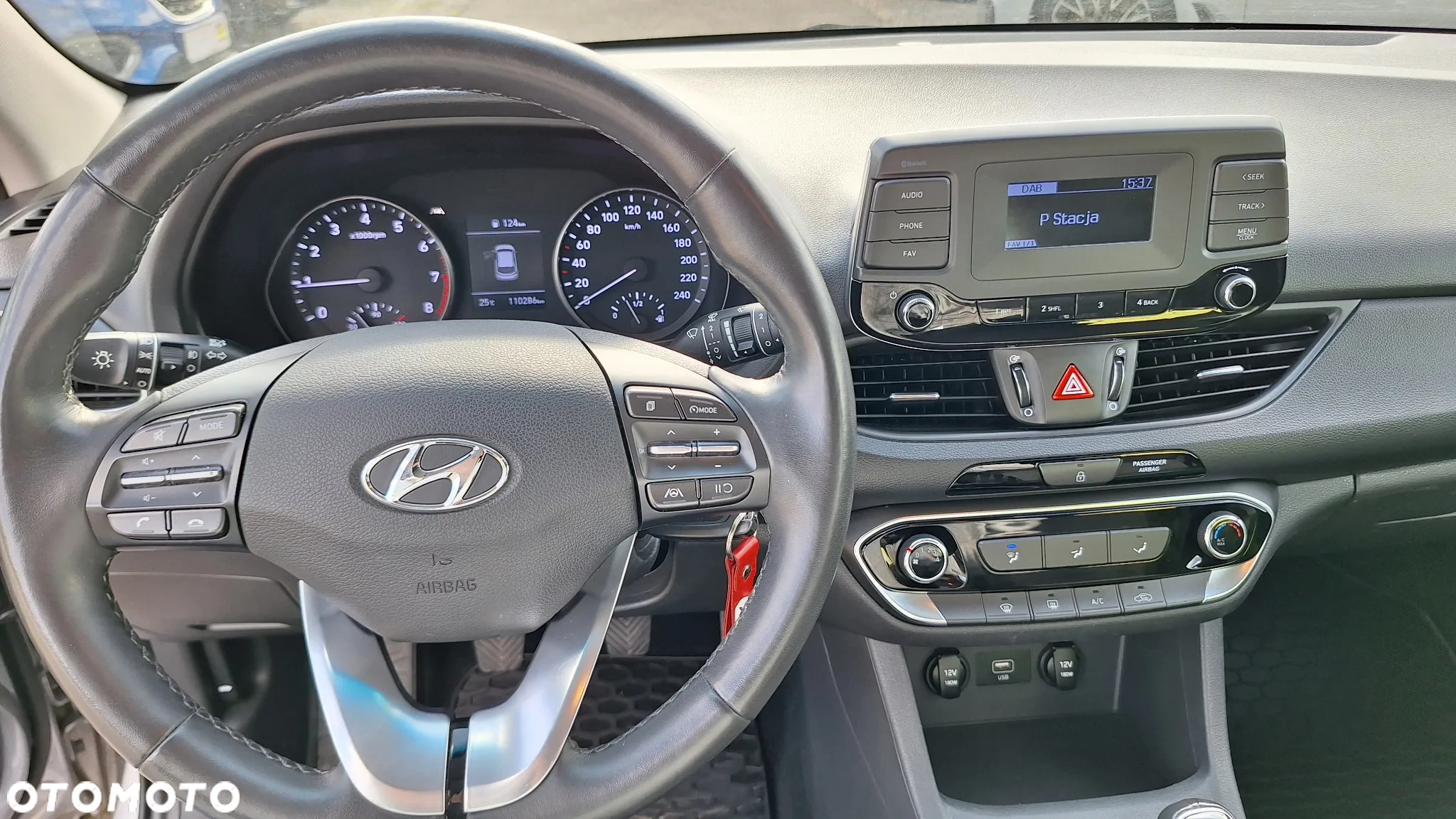 Hyundai i30 1.5 DPI Classic + - 9