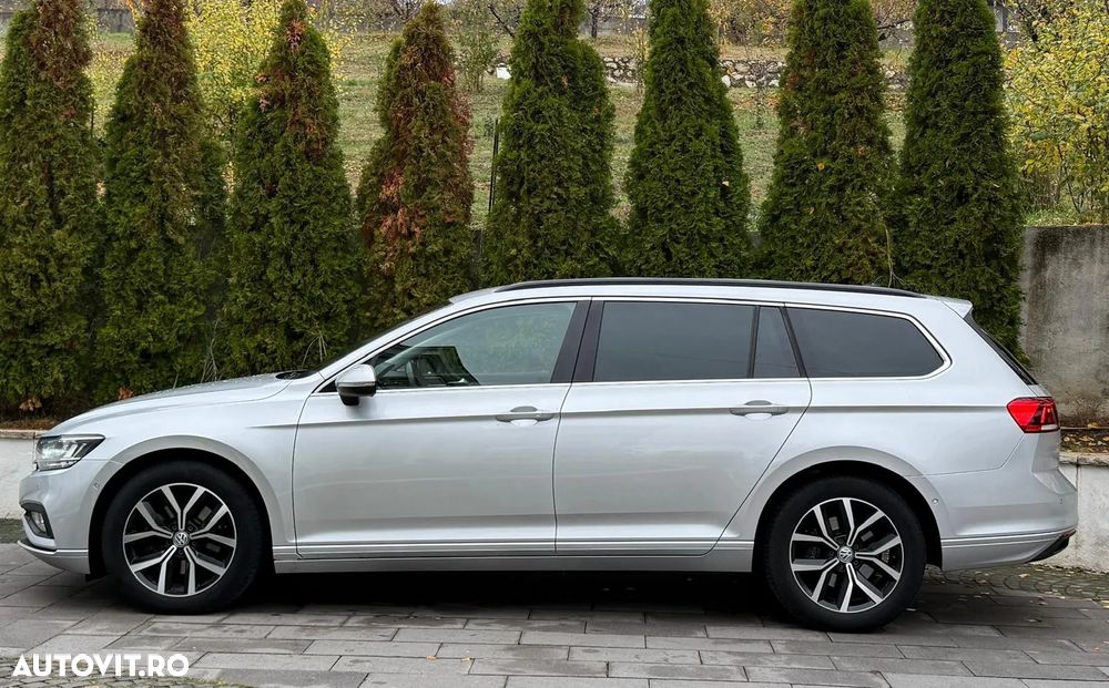 Volkswagen Passat Variant 2.0 TDI SCR DSG Business - 9