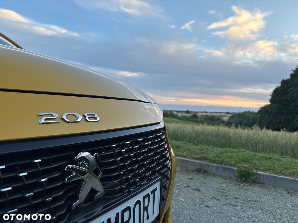 Peugeot 208 PureTech 100 GT Pack - 17