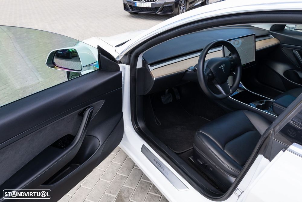 Tesla Model 3 Standard RWD - 11