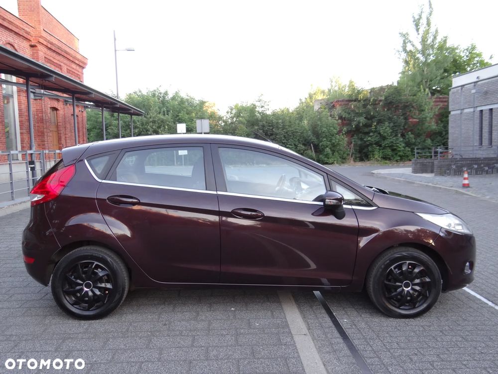 Ford Fiesta 1.25 Ambiente - 8