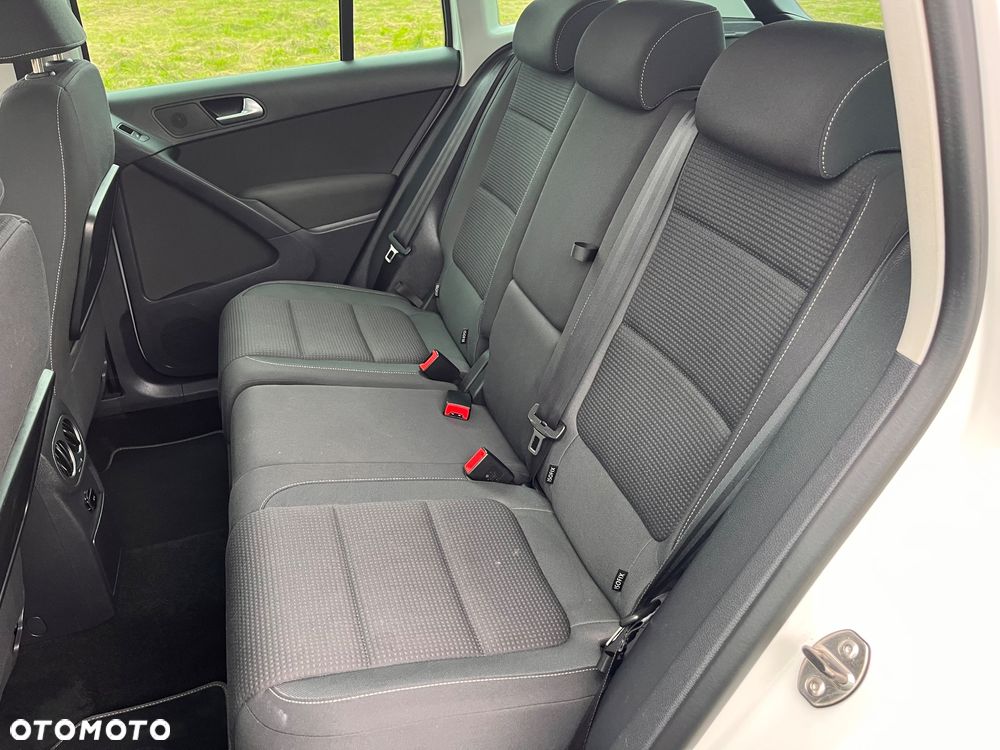 Volkswagen Tiguan 1.4 TSI Sport & Style - 10
