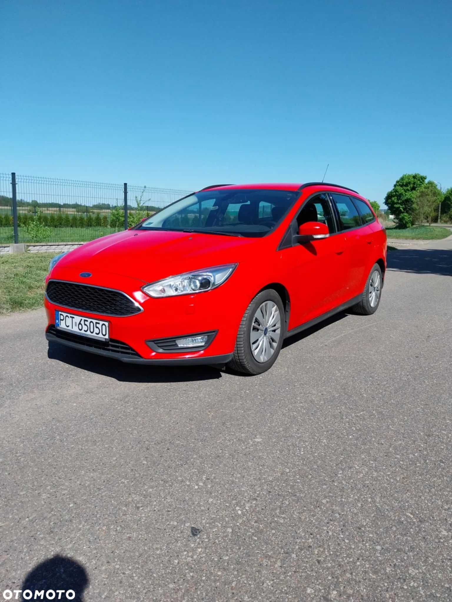 Ford Focus 1.5 TDCi SYNC Edition - 1