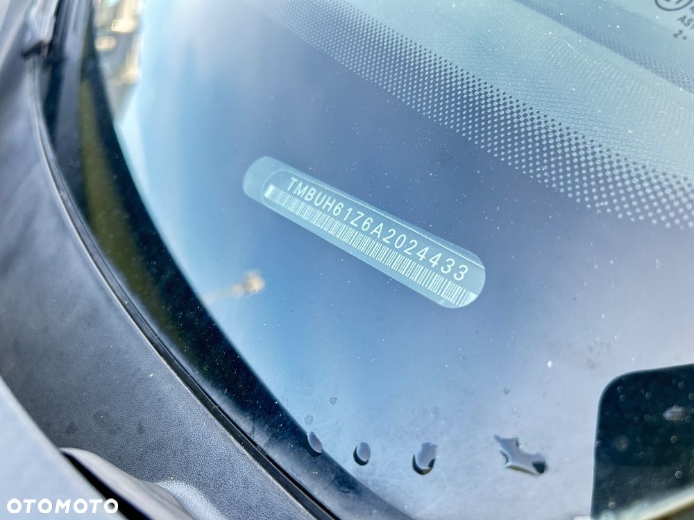 Skoda Octavia 2.0 TDI CR DPF RS - 16