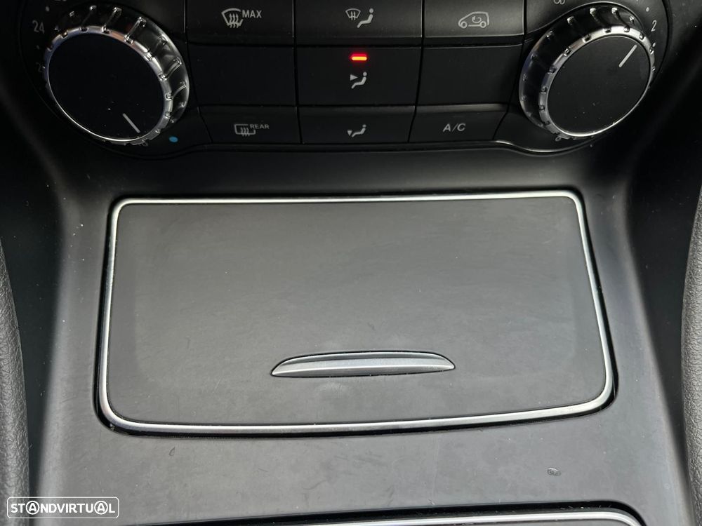 Mercedes-Benz A 180 - 36