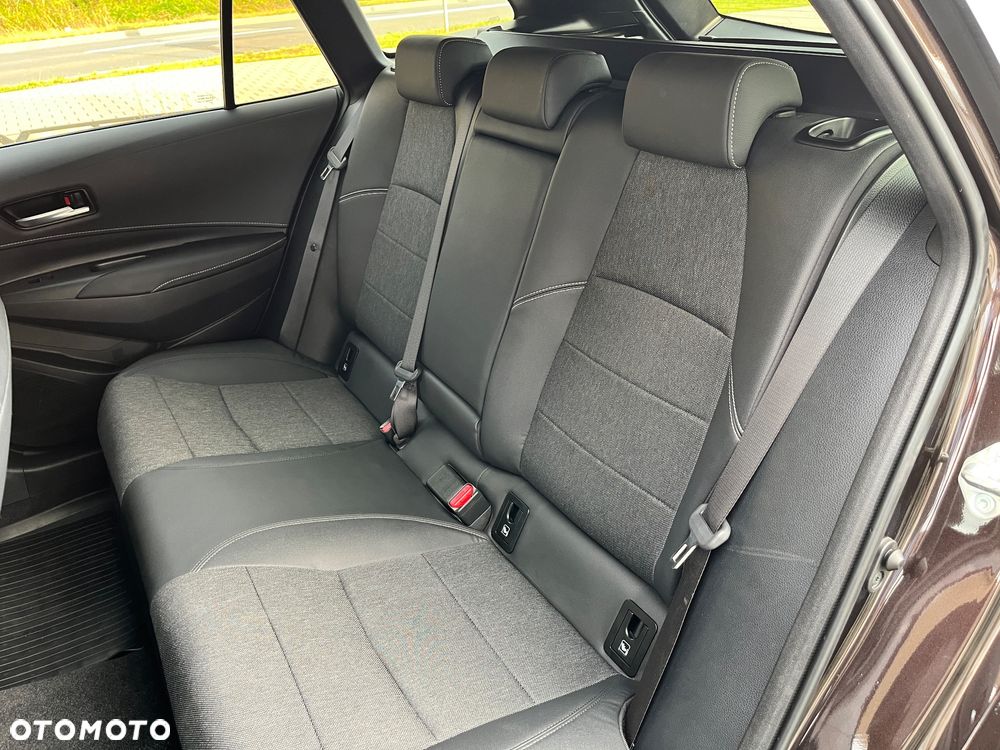 Toyota Corolla 1.8 Hybrid Comfort - 14