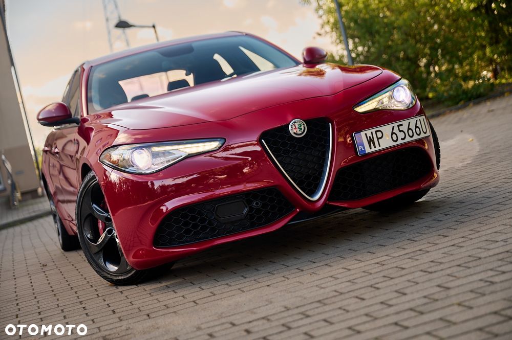 Alfa Romeo Giulia 2.0 Turbo Veloce - 5