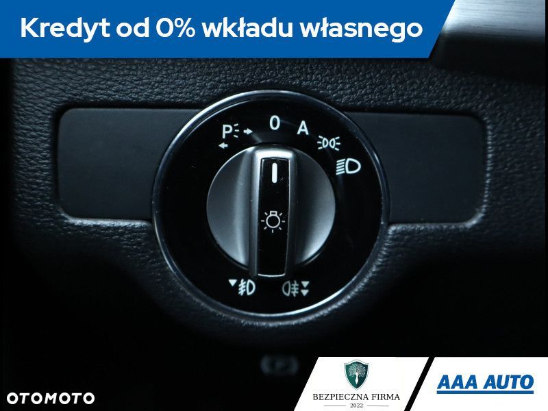 Mercedes-Benz GLK - 24