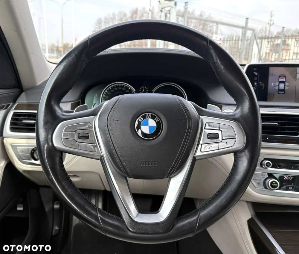 BMW Seria 7 730d xDrive - 15